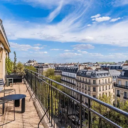 Haussman Palace * Paris