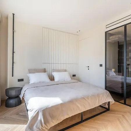 Haussman Palace Apartmán